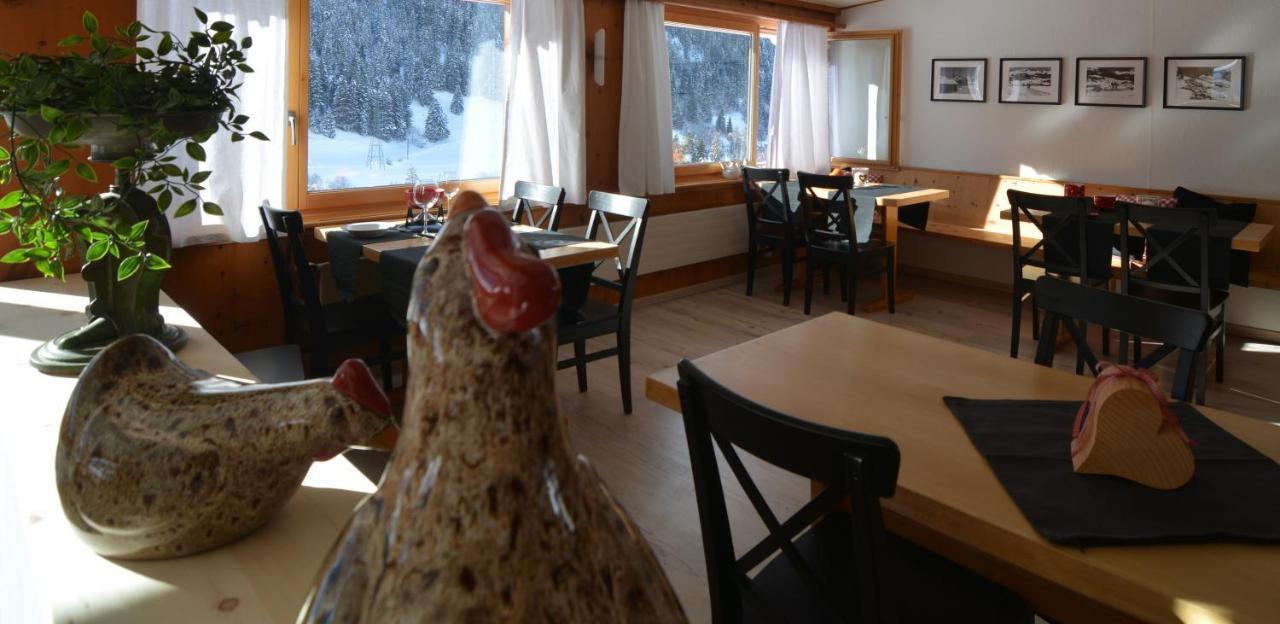 B&B Piz D'Err Tinzen Exteriör bild