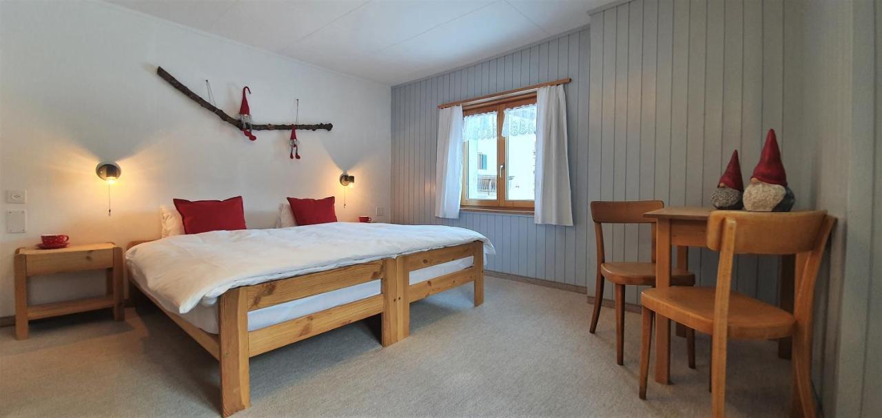 B&B Piz D'Err Tinzen Exteriör bild