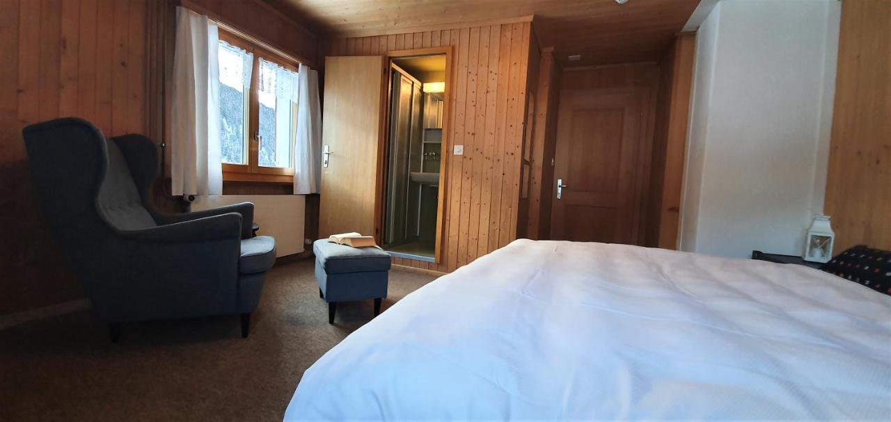B&B Piz D'Err Tinzen Exteriör bild