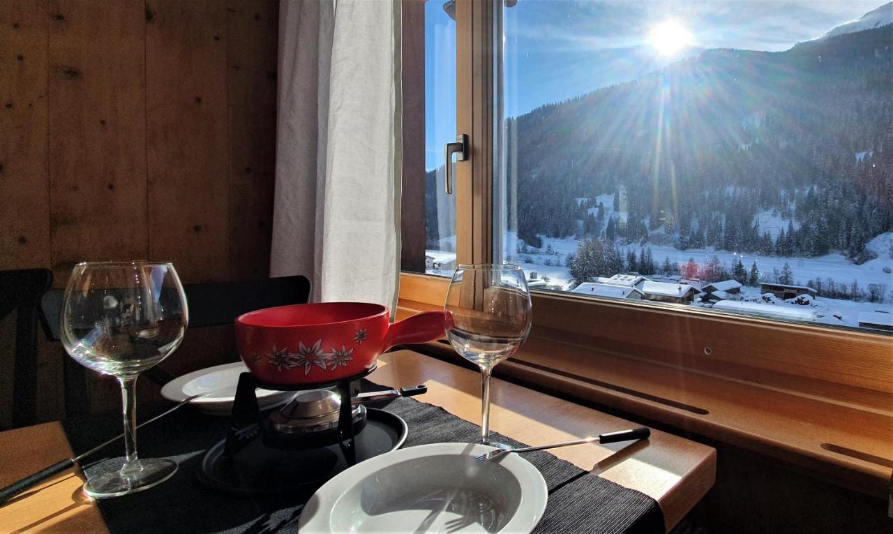 B&B Piz D'Err Tinzen Exteriör bild